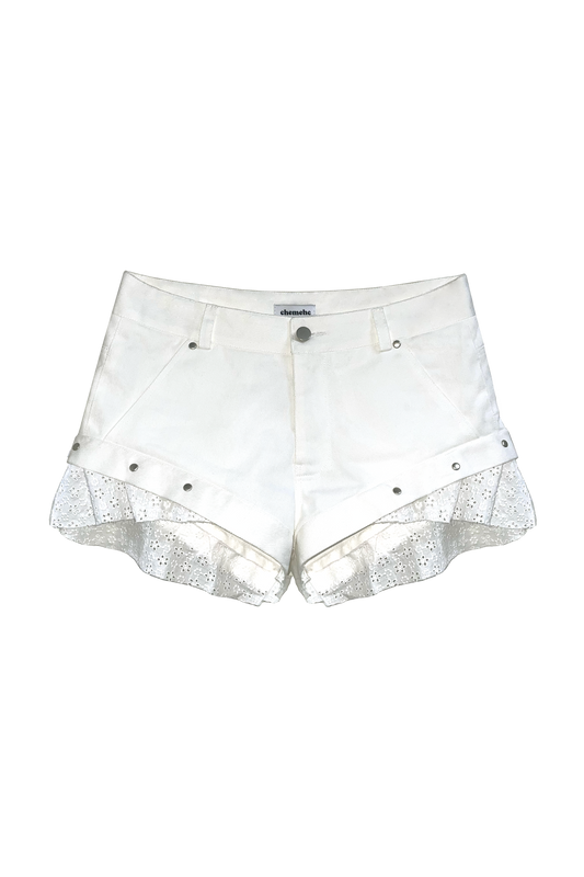 chemehc-ss-24-stud-flower-lace-shorts-white