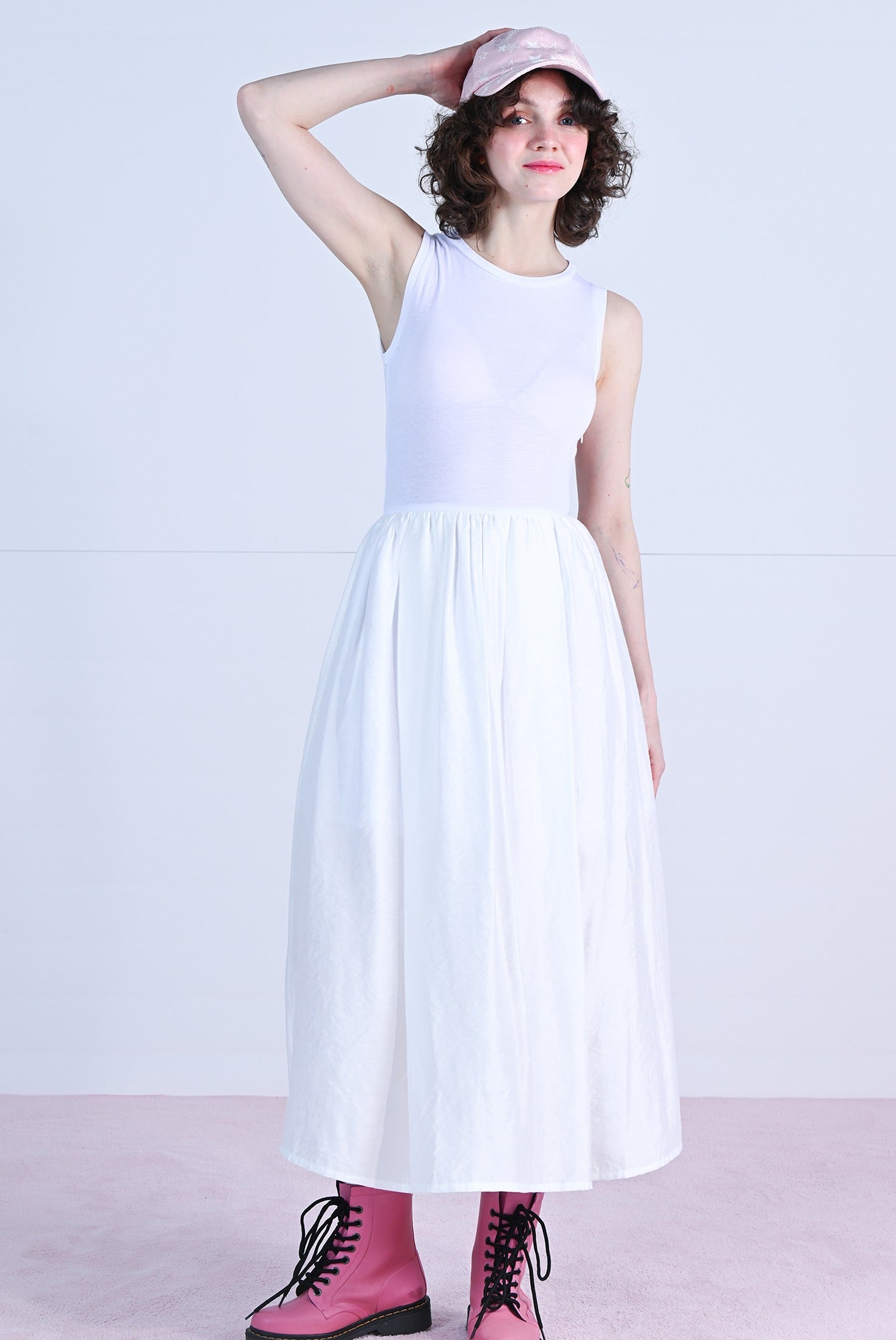 wovement-ss-24-tulle-sleeveless-maxi-dress-white-wbbsop016wh