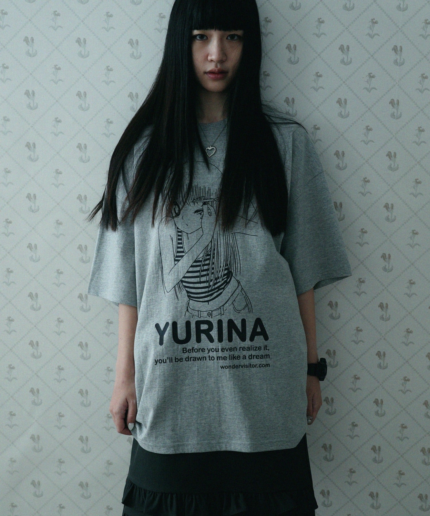 wonder-visitor-ss-25-yurina-overfit-tshirt-(melange-grey)