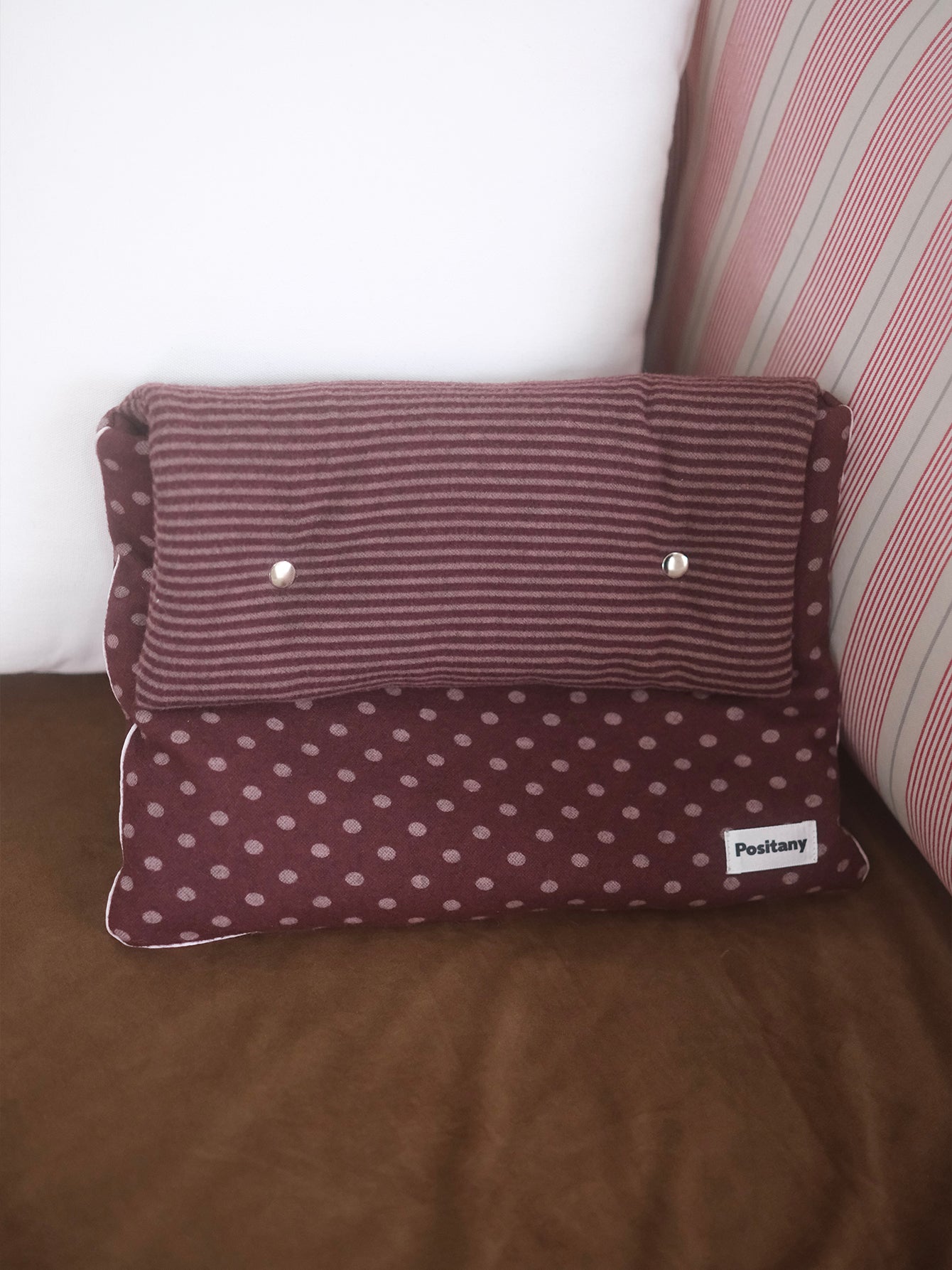 positany-seasonless-button-pouch-(burgundy)