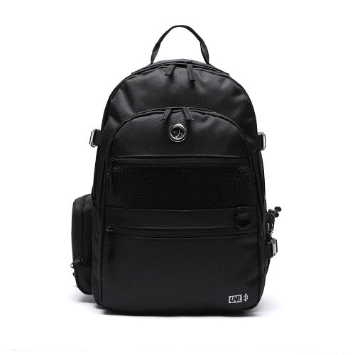 dxoh-fw-24-(worn-by-jeongyeon-and-mark)-dxoh-x-union-o-backpack-(black)