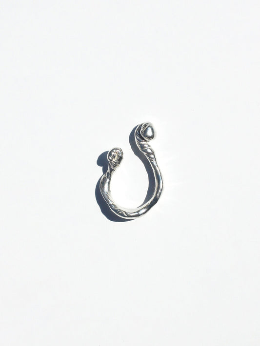 inodore-seasonless-spirula-earcuffgold