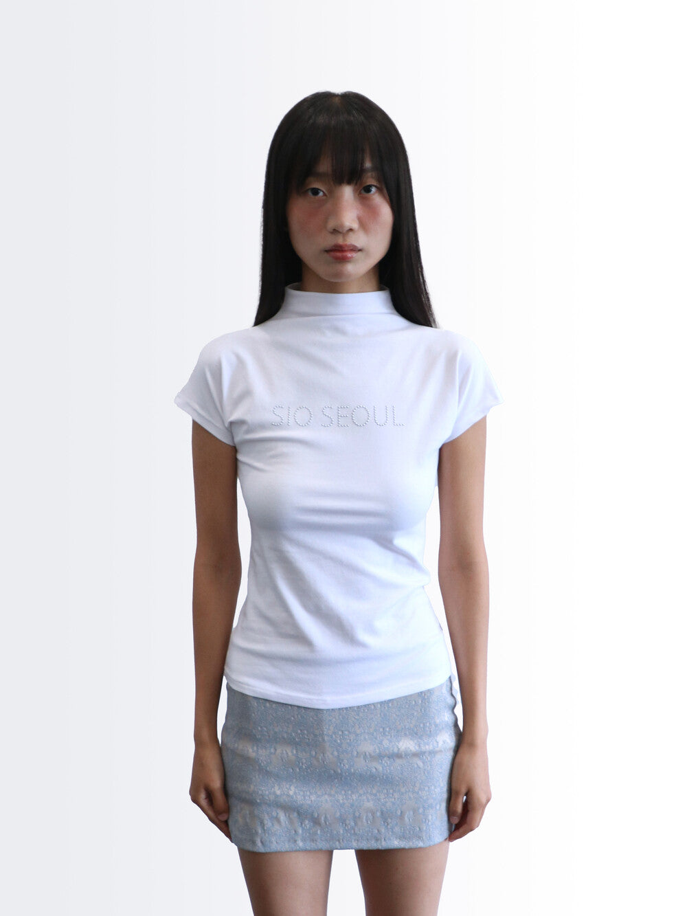 sio-ss-24-sio-seoul-half-neck-top-white