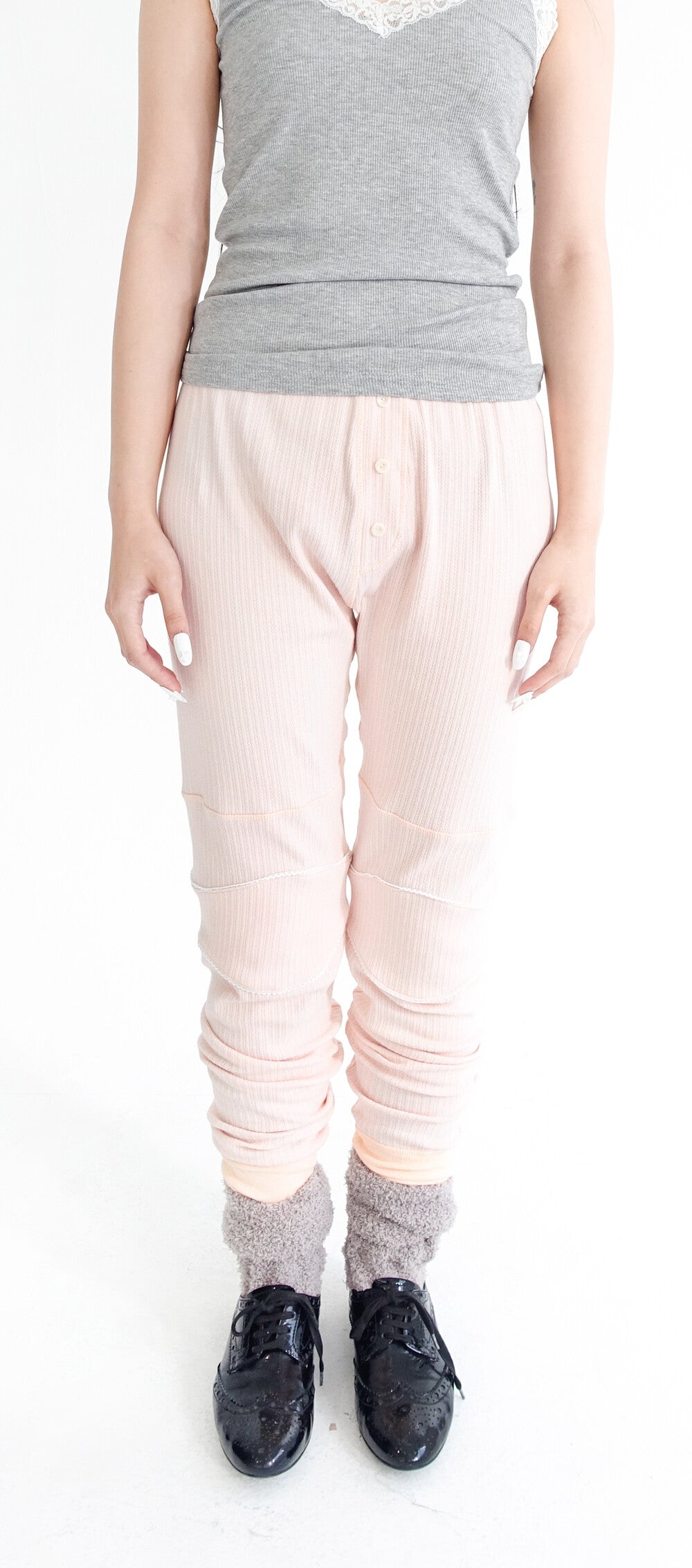 faerie-fw-24-(fa.er.ie)-eyelet-padded-hug-leggings-(pink)