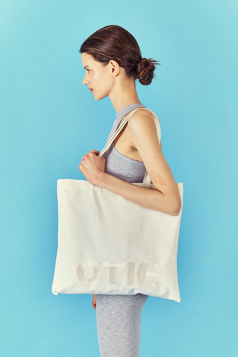 otie-seasonless-24-stitch-eco-bag-natural