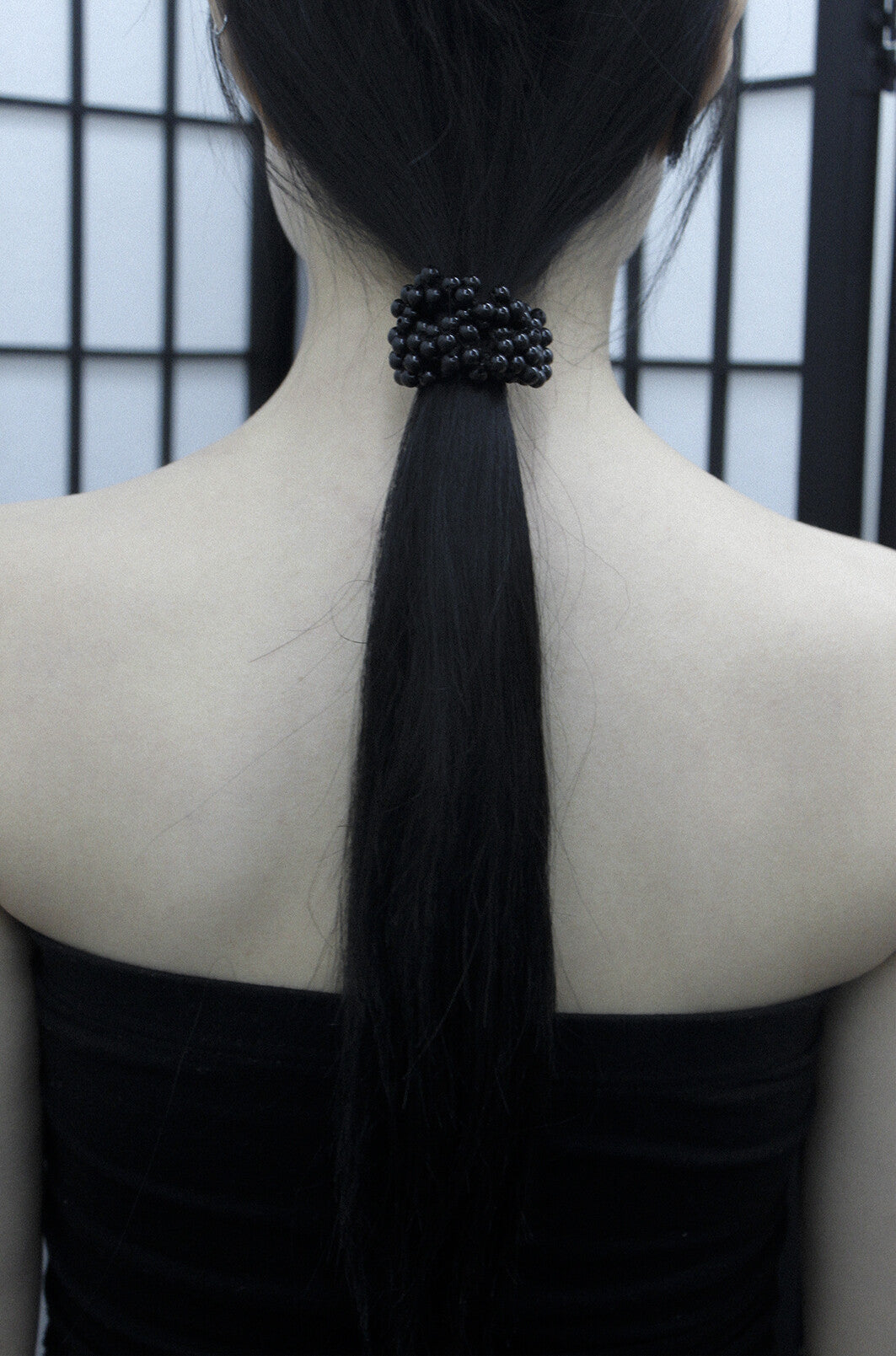 miae-summer-23-lily-pearl-hair-band-black-white