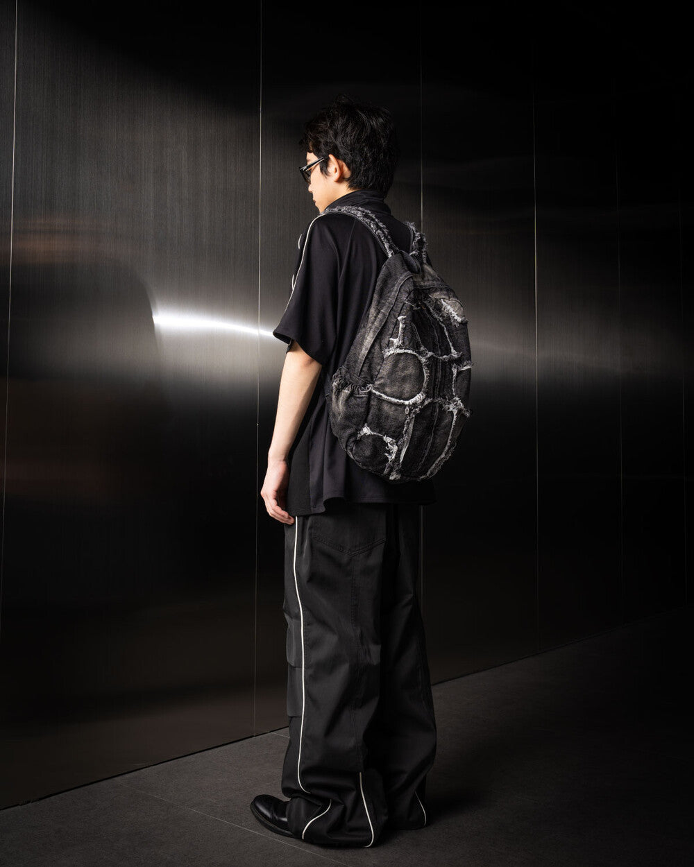 iugamakaras-summer-23-washed-denim-turtle-backpack-black