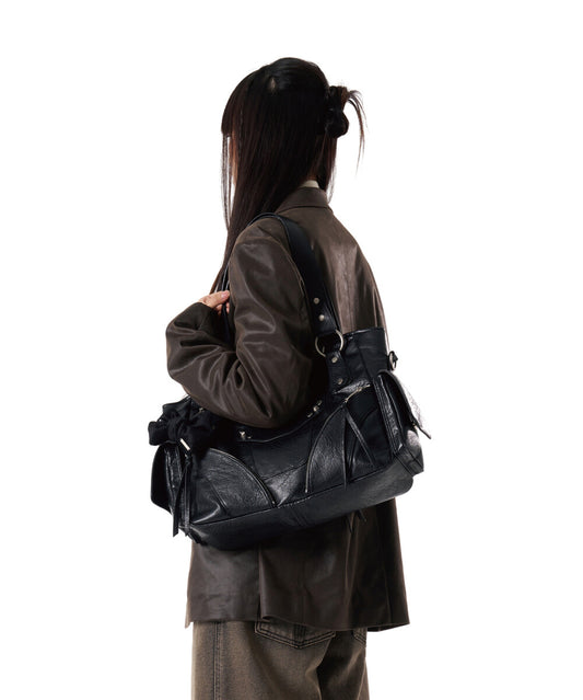 iugamakaras-seasonless-24-studed-leather-shoulder-bag